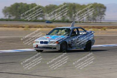 media/Oct-01-2022-24 Hours of Lemons (Sat) [[0fb1f7cfb1]]/10am (Front Straight)/